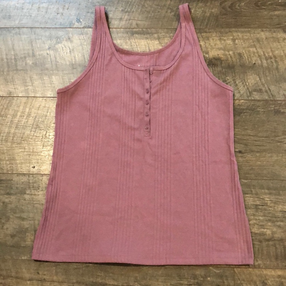 A NEW DAY PURPLE 1/2 BITTON RIBBED TANK (L)